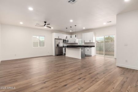 New construction Single-Family house 9455 W Pineveta Dr, Arizona City, AZ 85123 - image 9