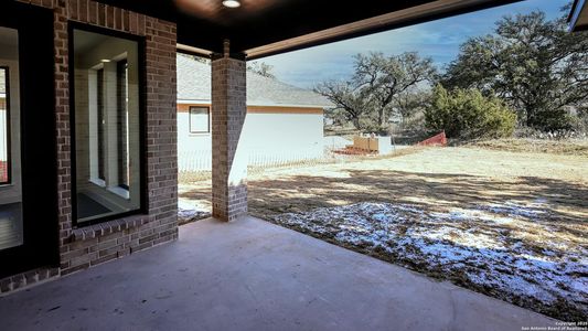 New construction Single-Family house 657 Inner Path, New Braunfels, TX 78130 3203W- photo 24 24