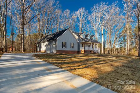 New construction Single-Family house 1489 Paraham Rd S, York, SC 29745 - image