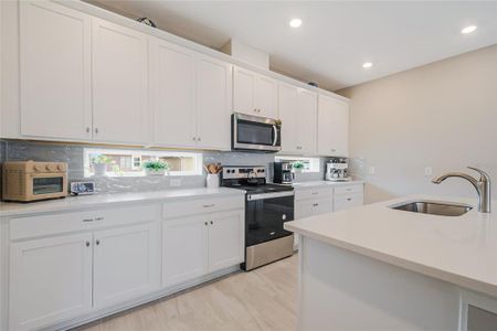 New construction Townhouse house 10009 Pearson Ave, Orlando, FL 32827 - image 11