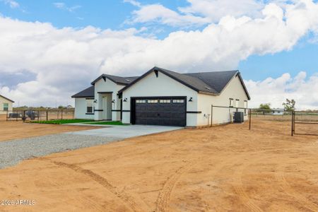 New construction Single-Family house 36923 W Monroe St, Tonopah, AZ 85354 - image