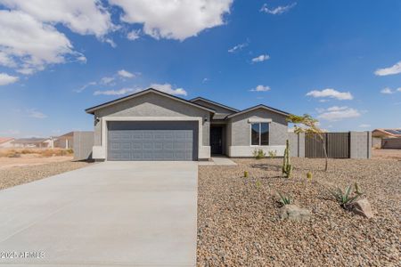 New construction Single-Family house 10018 W Mission Dr, Arizona City, AZ 85123 null- photo 0 0