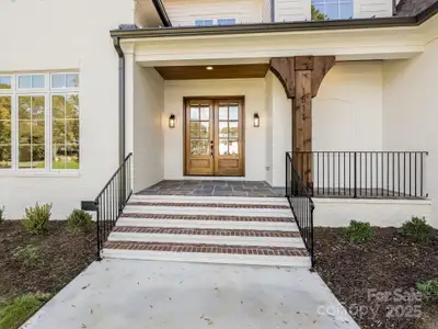 New construction Single-Family house 1511 Cavendish Ct, Charlotte, NC 28211 - image