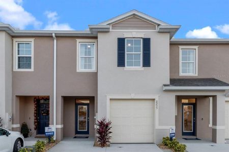 New construction Townhouse house 2649 Olympic Ct, Davenport, FL 33837 - image