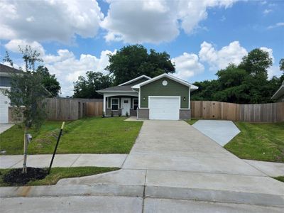New construction Single-Family house 219 Dipping Stream St, Houston, TX 77076 - image