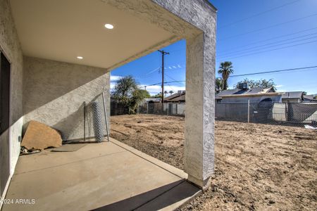 New construction Single-Family house 527 W Mobile Ln, Phoenix, AZ 85041 null- photo 84 84