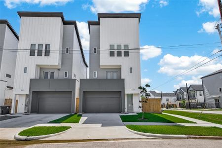 New construction Townhouse house 3402 Luca St, Houston, TX 77021 - image