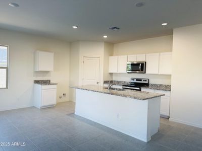 New construction Single-Family house 25678 N Boreas Rd, Florence, AZ 85132 Supernova- photo 4 4