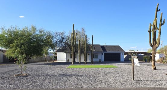 New construction Single-Family house 11440 E 6Th Ave, Apache Junction, AZ 85120 null- photo 0
