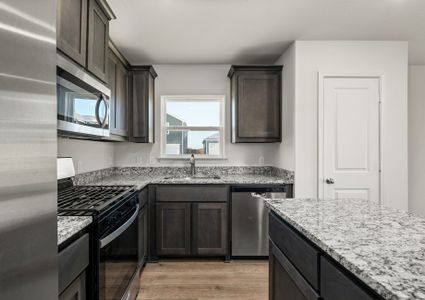 New construction Single-Family house 904 Burlington Ave, Fort Worth, TX 76108 plan Sabine - image 4