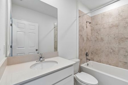 New construction Single-Family house 8425 Fox Den Cv, Lakeland, FL 33810 plan Liberty - image 10
