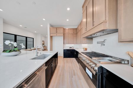 New construction Single-Family house 1135 Lake Pointe Pkwy, Sugar Land, TX 77478 - image 15