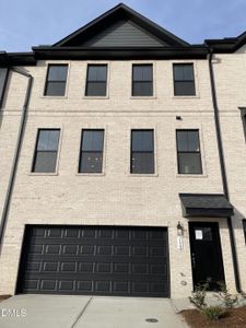 New construction Townhouse house 132 Midtown Rows Wy, Unit 20, Fuquay Varina, NC 27526 - image