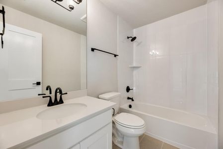 New construction Single-Family house 705 Clover Ln, Anna, TX 75409 plan Grand Signature - image 18