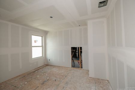 New construction Single-Family house 8414 Smithers Avenue, San Antonio, TX 78252 Harrison - 35' Smart Series- photo 10 10