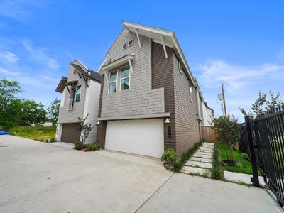 New construction Single-Family house 7508 Carver Rd, Houston, TX 77088 - image