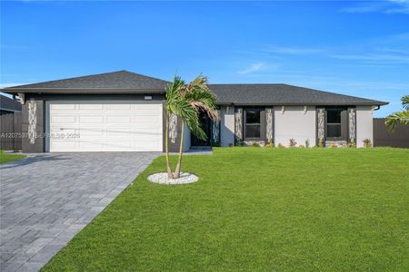 New construction Single-Family house 1111 Ne 19Th Ave, Cape Coral, FL 33909 - image