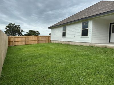 New construction Single-Family house 912 Legrand St, Brenham, TX 77833 plan Everett - image