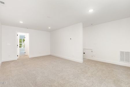 New construction Single-Family house 3260 Yorkshire Cir, Sanford, NC 27332 - image 8