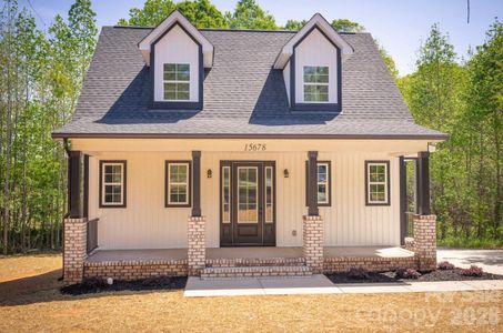 New construction Single-Family house 15678 Silver Rd, Oakboro, NC 28129 - image