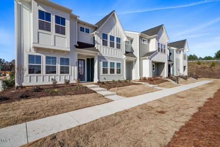 New construction Townhouse house 610 Hyperion Aly, Wake Forest, NC 27587 WILSON- photo 2 2