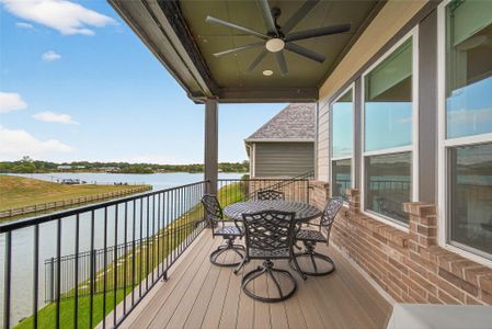 New construction Single-Family house 10700 S Lake Mist Ln, Willis, TX 77318 - image 19