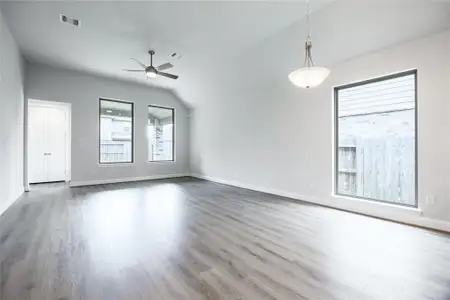 New construction Single-Family house 813 Coronado Terrace Ln, Katy, TX 77493 plan Savannah - image