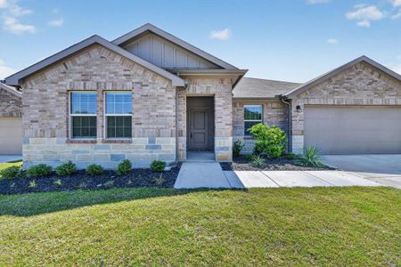 New construction Single-Family house 305 Sadie Ln, Burleson, TX 76028 - image