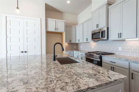 New construction Townhouse house 4405 Davis Ln, Seabrook, TX 77586 - image 12