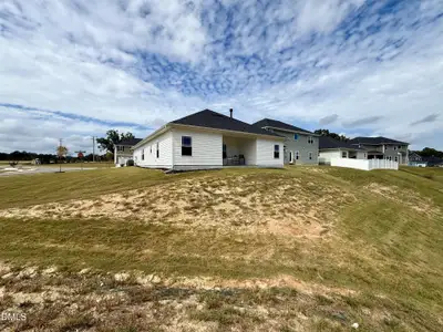 New construction Single-Family house 110 Southern Estates Dr, Sanford, NC 27330 plan 1830 - image