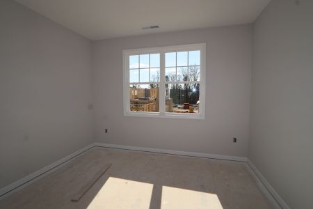 New construction Townhouse house 3191 Mission Olive Pl, New Hill, NC 27562 Hazelnut - Townhome Series- photo 53 53