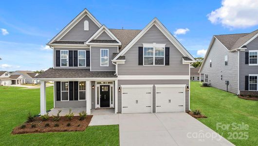New construction Single-Family house 599 Fox Cove Rd, Hendersonville, NC 28792 - image