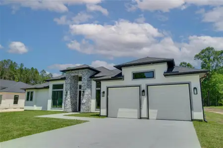 New construction Single-Family house 1156 Spanish Dr, Dayton, TX 77535 - image
