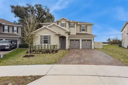 New construction Single-Family house 594 Via Bella Ct, Howey-in-the-Hills, FL 34737 plan Biscayne - image
