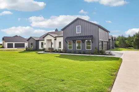 New construction Single-Family house 3080 Glen Oaks Dr, Waxahachie, TX 75165 - image