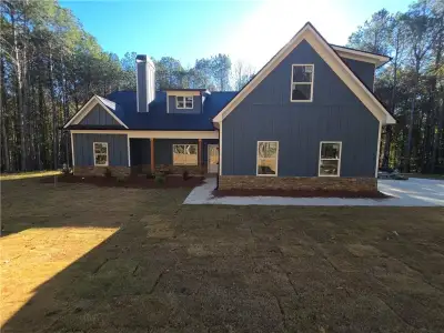 New construction Single-Family house 2209 Shady Grove Rd, Carrollton, GA 30116 - image
