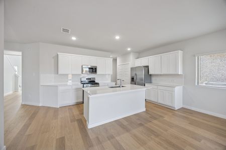 New construction Single-Family house 2213 Avatar Wy, Aubrey, TX 76227 plan Oak II - image 9