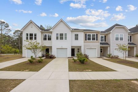 New construction Townhouse house 4005 E Associate Dr, North Charleston, SC 29418 - image