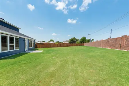 New construction Single-Family house 817 Hayes Ct, Crowley, TX 76036 plan Elinor - image