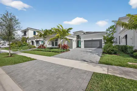 New construction Single-Family house 13401 Artisan Cir, Palm Beach Gardens, FL 33418 - image