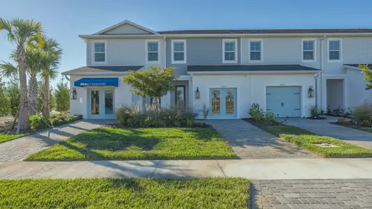 New construction Single-Family house 10012 Canaveral Cir, Sarasota, FL 34241 plan Avery - image