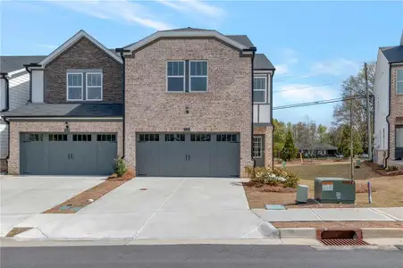 New construction Townhouse house 2486 Rocky City Ln, Snellville, GA 30078 - image