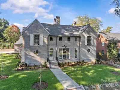 New construction Single-Family house 2201 Beverly Dr, Charlotte, NC 28207 - image