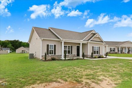 New construction Single-Family house 209 Dunbar Hill Dr, Fremont, NC 27830 plan Dustin - image