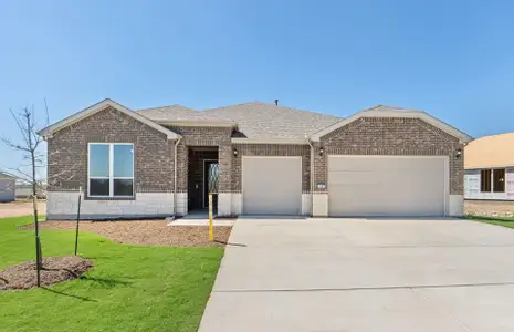New construction Single-Family house 133 Telegraph Ln, Georgetown, TX 78633 plan Renown - image