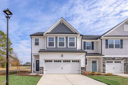 New construction Townhouse house 11 Village Edge Dr, Lillington, NC 27546 The Wake- photo 21 21