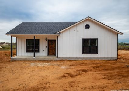 New construction Single-Family house 20922 Kinney Road, Somerset, TX 78069 - photo 0