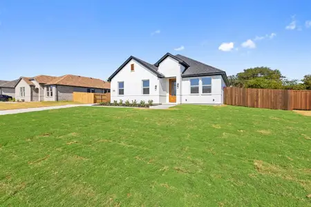 New construction Single-Family house 1217 Gannon Ln, DeSoto, TX 75115 - image