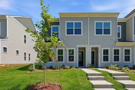 New construction Townhouse house 4618 Lakeview Rd, Charlotte, NC 28216 plan Cannalily - image