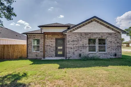 New construction Single-Family house 5914 Tin Top Hwy, Granbury, TX 76048 - image